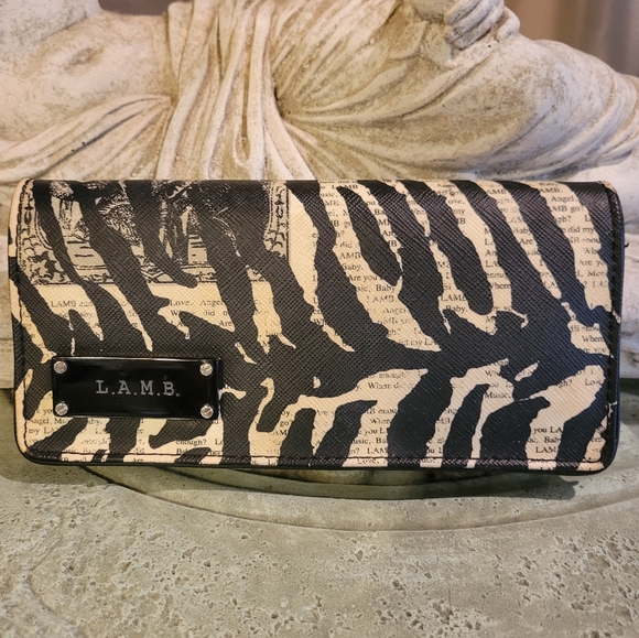 L.A.M.B. by Gwen Stefani Zebra Newsprint Wallet Clutch Luxury Designer Bag #603 - Picture 6 of 13